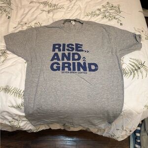 Gray 'Rise and Grind' T-Shirt Seven Brew